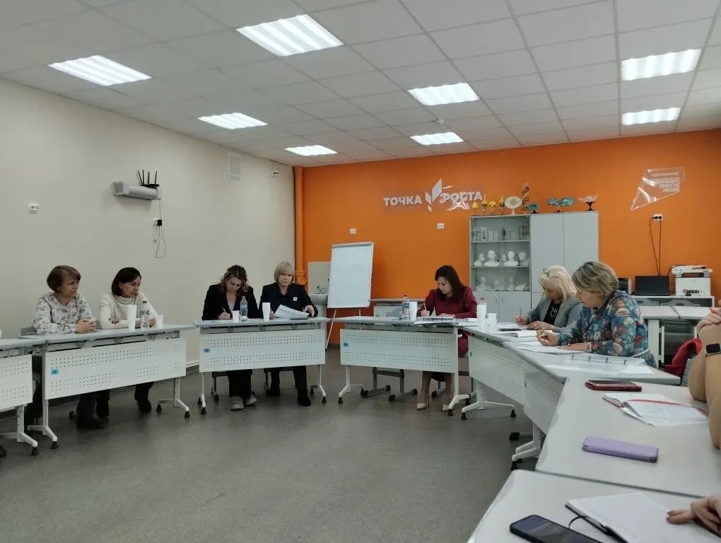 ИТ-лицей №24 и Июльская школа: сотрудничество во имя качества образования!.