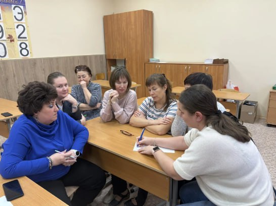 Не учить, а вдохновлять: в ИТ-лицее №24 прошел педагогический совет нового формата!.